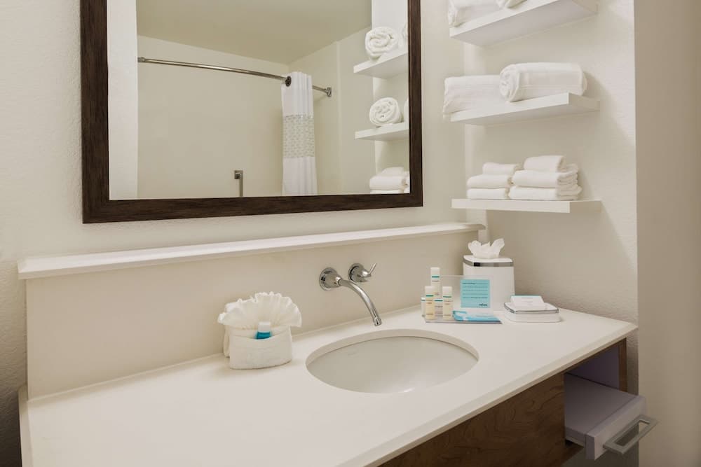 Hampton Inn Bonita Springs/Naples-North gallery photo in Bonita Springs, FL — image 19