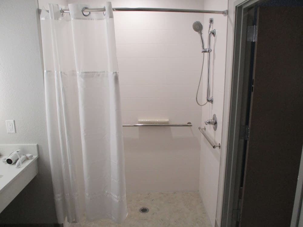 Merica Inn & Suites gallery photo in Wills Point, TX — image 5