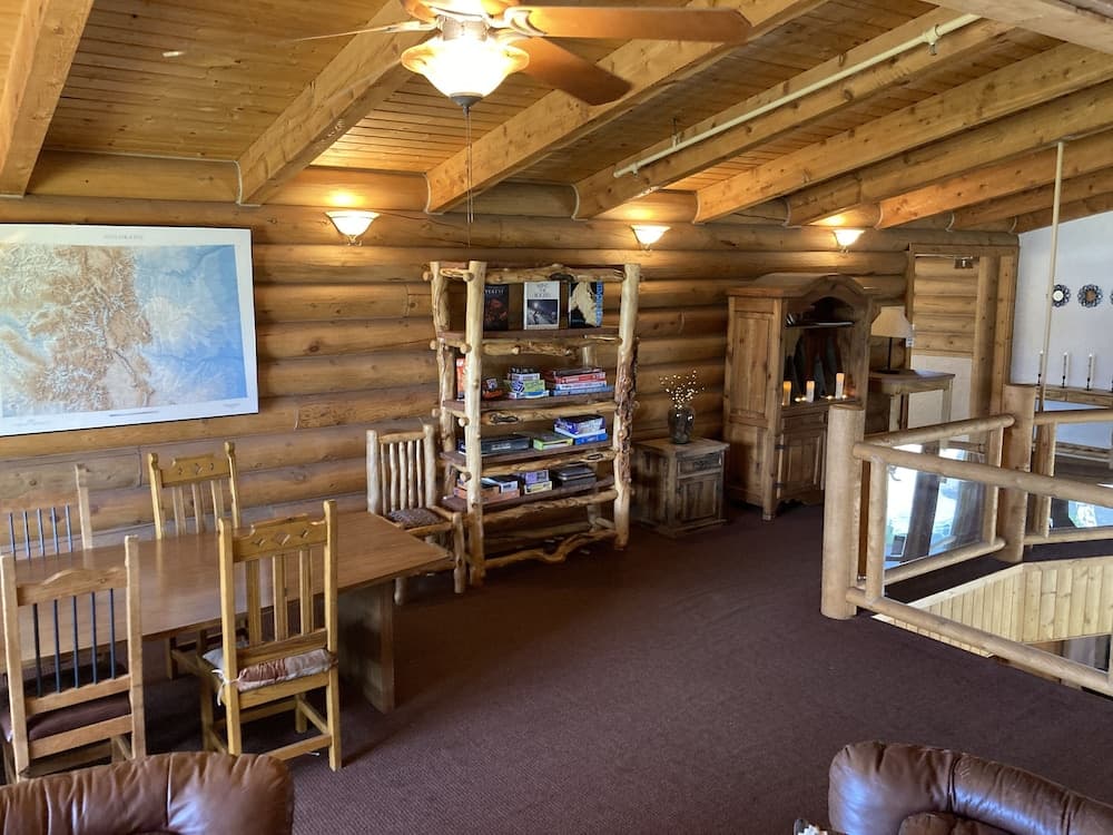 The Boulder Creek Lodge property views in Nederland, CO — gallery photo 3