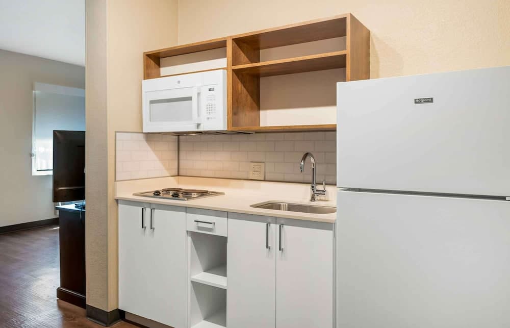 Extended Stay America Premier Suites Ft Lauderdale CypressCk gallery photo in Pompano Beach, FL — image 28
