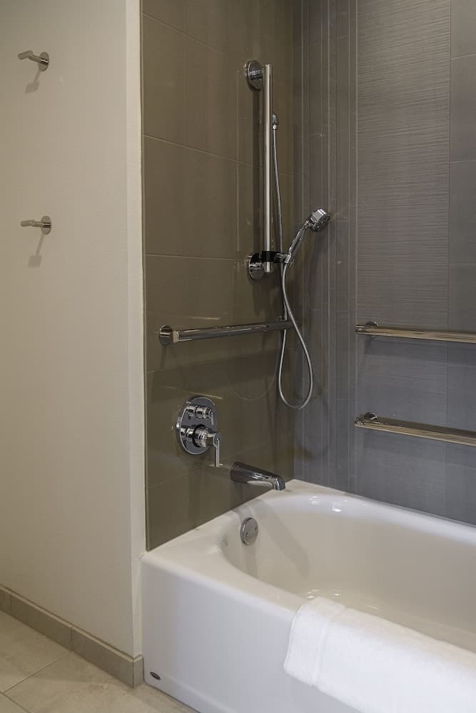 Hyatt Place Indianapolis / Fishers gallery photo in Fishers, IN — image 26
