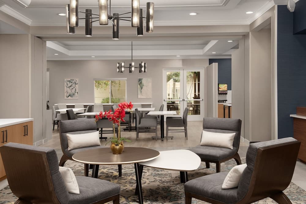 Residence Inn Marriott Palo Alto Los Altos interior in Los Altos, CA — gallery photo 2