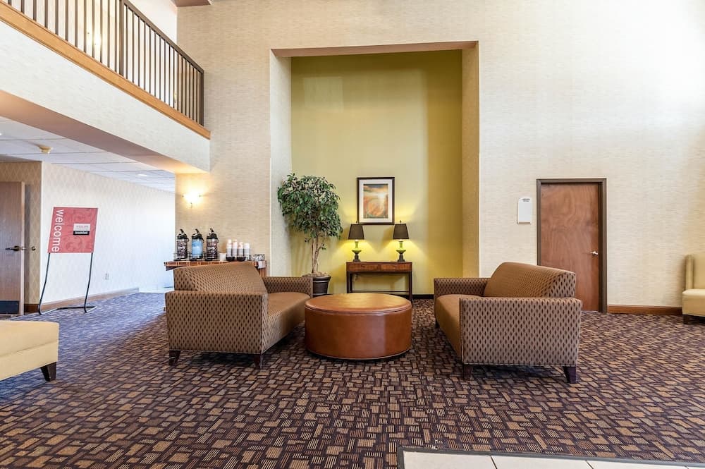 Quality Inn Clarksdale interior in Clarksdale, MS — gallery photo 2