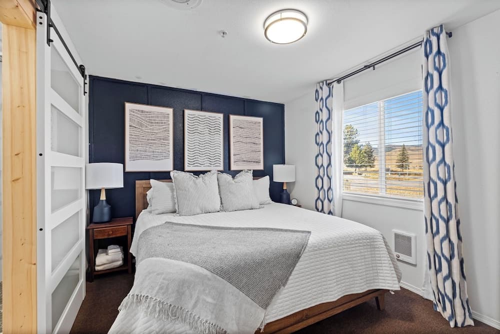 Library INN LLC featured exterior or lobby in Lava Hot Springs, ID — similar hotel