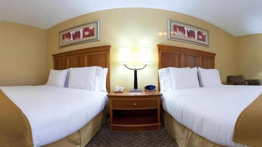 Holiday Inn Express Hurricane by IHG property views in Hurricane Mills — gallery photo 3