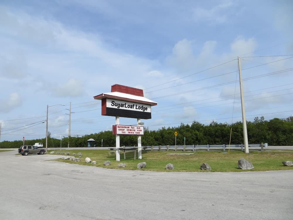 Sugar Loaf Lodge property views in Summerland Key, FL — gallery photo 3