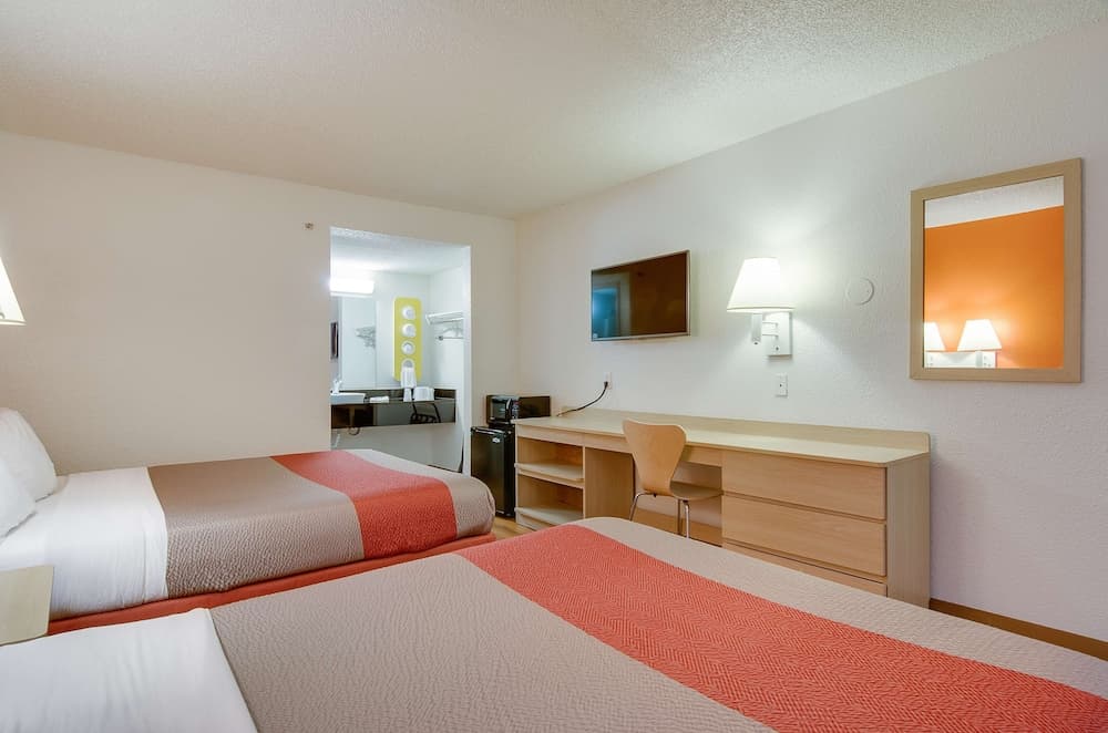 Motel 6 Tacoma, WA - South gallery photo in Tacoma, WA — image 11