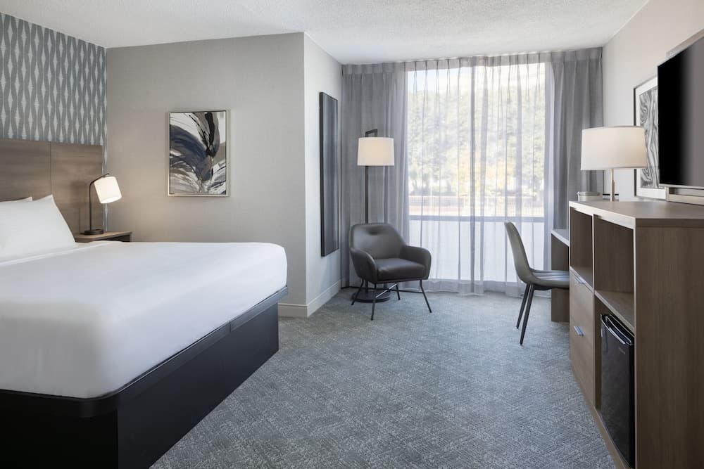 The Midtown Hotel MOD Collection by Sonesta interior in Boston, MA — gallery photo 2