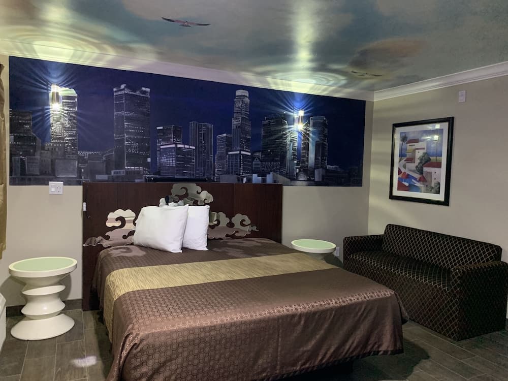 Mesa Motel gallery photo in Costa Mesa, CA — image 13