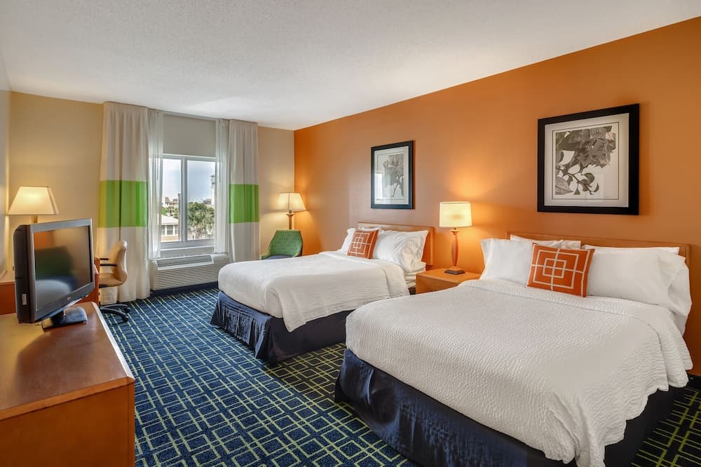 Fairfield Inn & Suites by Marriott Jacksonville Beach property views in Jacksonville Beach, FL — gallery photo 3
