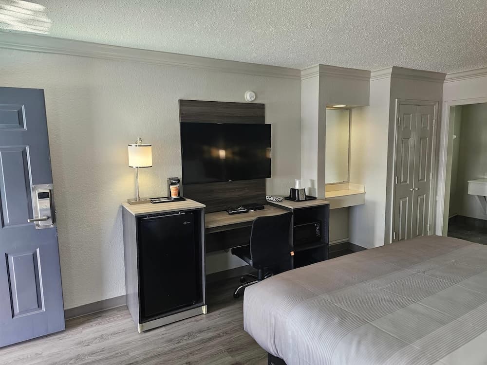 Quality Inn & Suites gallery photo in Metairie, LA — image 4
