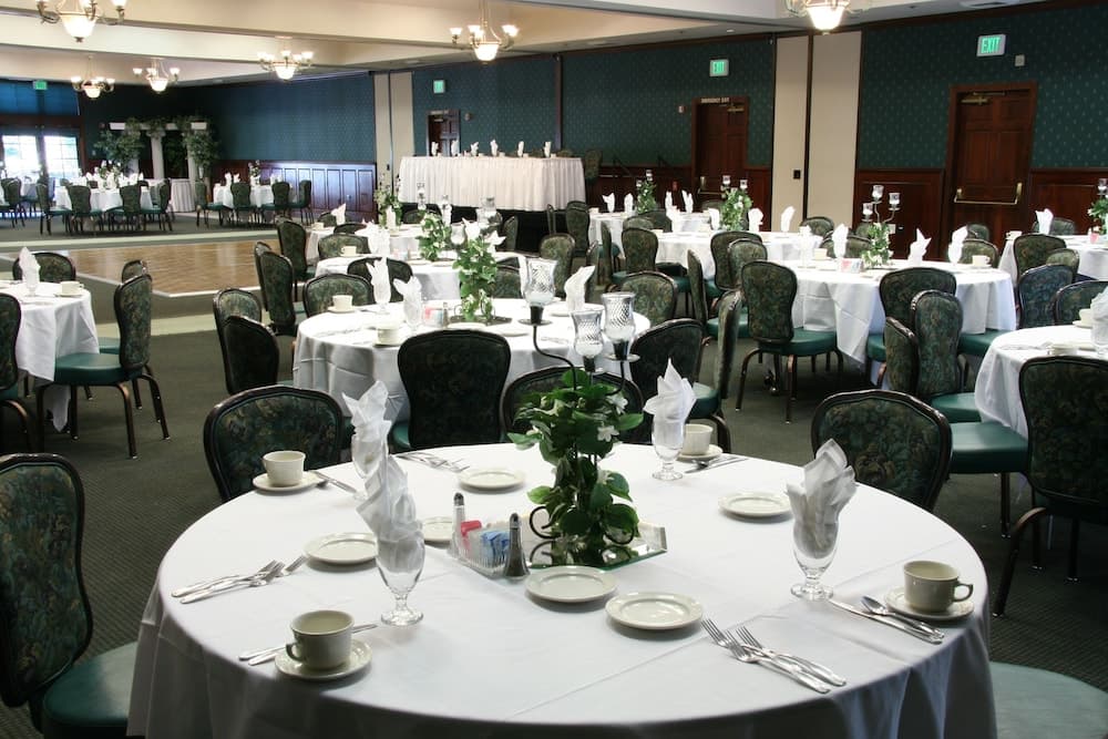 Holiday Inn Selma - Swancourt by IHG gallery photo in Selma, CA — image 37