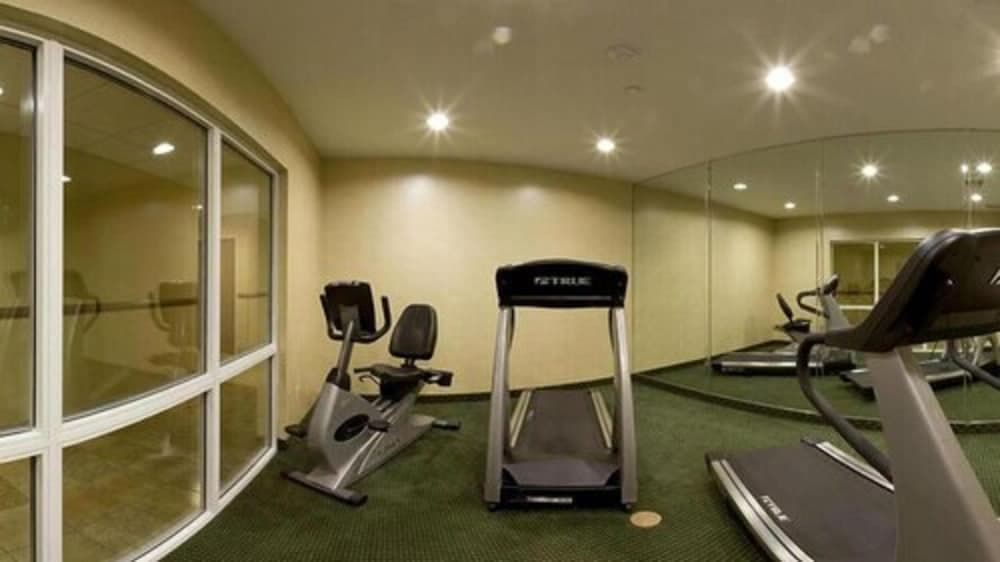 Holiday Inn Express Hotel & Suites Brooksville West by IHG gallery photo in Spring Hill, FL — image 17