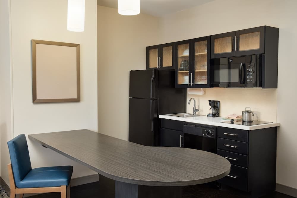 Candlewood Suites I-26 at Northwoods Mall by IHG gallery photo in North Charleston, SC — image 10