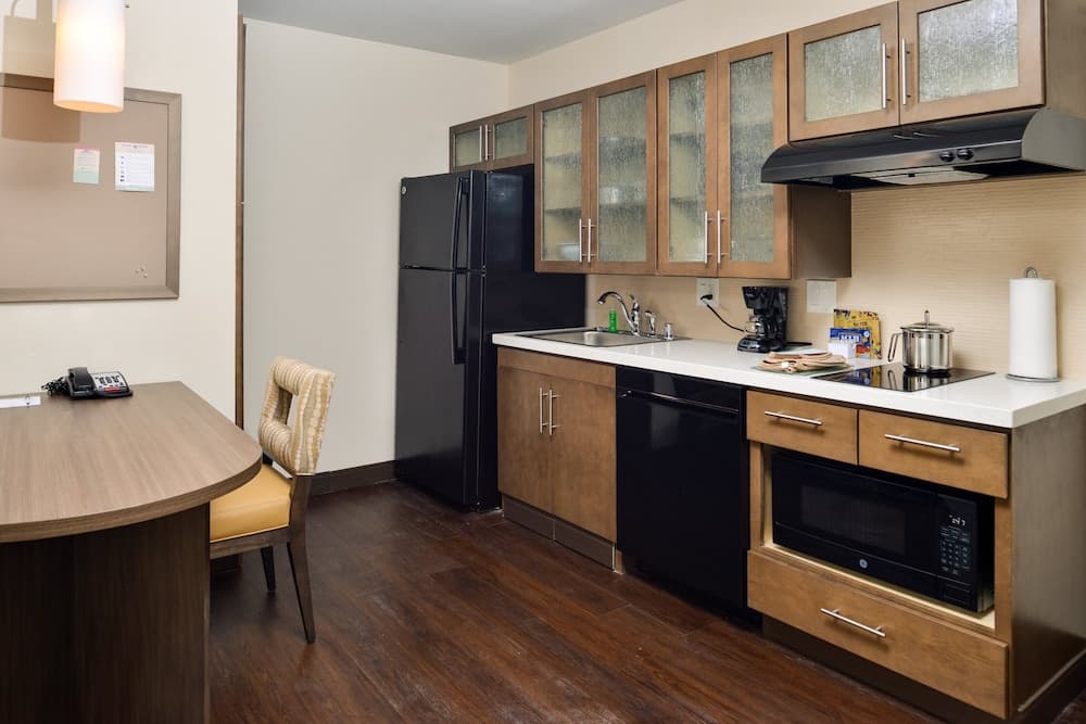 Candlewood Suites Lodi by IHG gallery photo in Lodi, CA — image 10