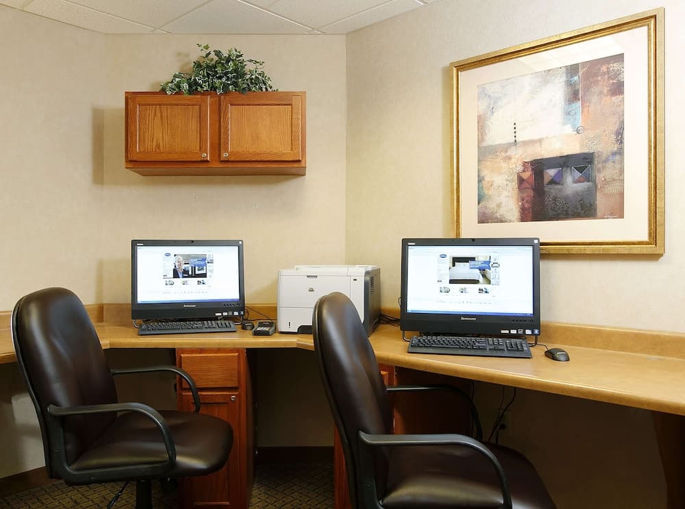 Hampton Inn Waterloo Cedar Valley gallery photo in Waterloo, IA — image 65