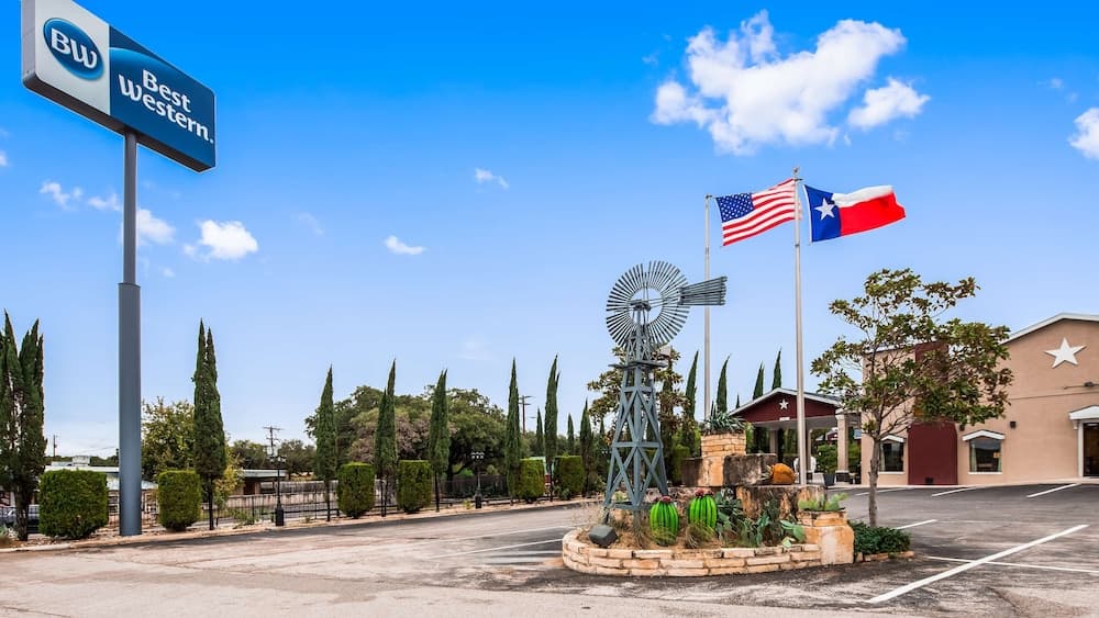 Best Western Johnson City Inn featured exterior or lobby in Johnson City, TX — similar hotel