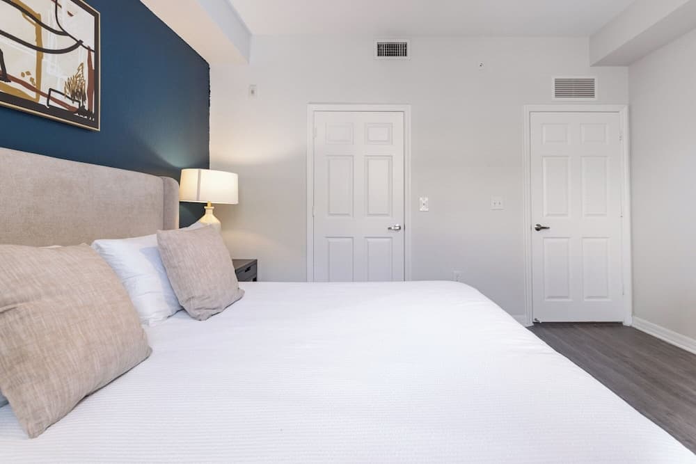 Miramar Apartments By Landing interior in Miramar, FL — gallery photo 2