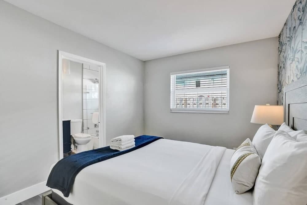 Stay Hospitality - Fort Lauderdale interior in Fort Lauderdale, FL — gallery photo 2