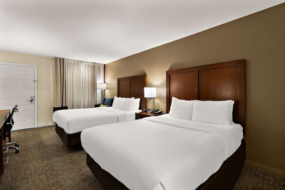 Comfort Inn & Suites Sequoia/Kings Canyon gallery photo in Three Rivers, CA — image 34