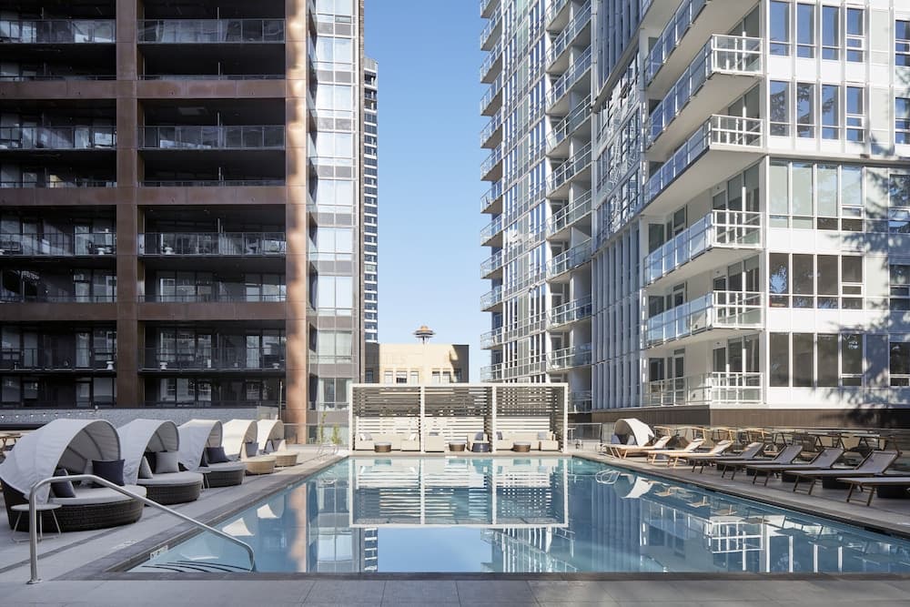 Level Seattle Downtown - South Lake Union featured exterior or lobby in Seattle, WA — similar hotel