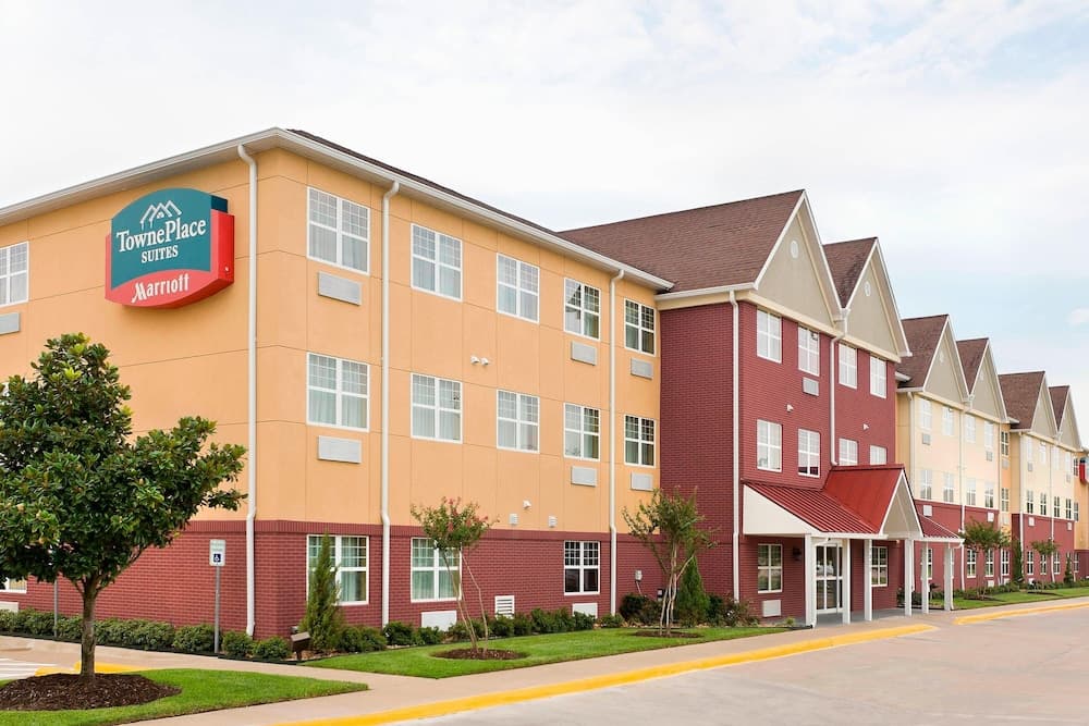 Sonesta Simply Suites Houston Brookhollow featured exterior or lobby in Houston, TX — similar hotel