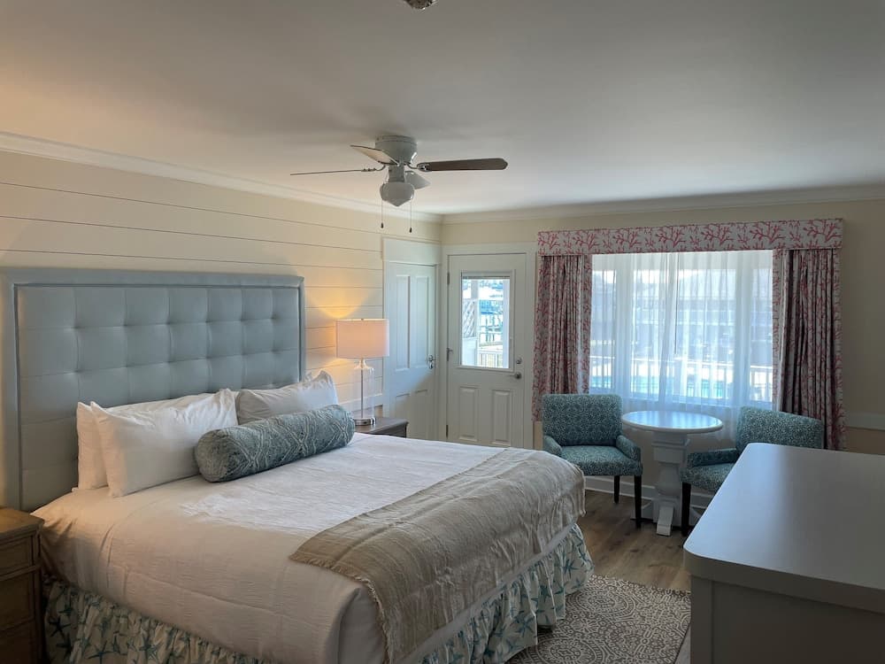 The Harborside Inn property views in Edgartown — gallery photo 3