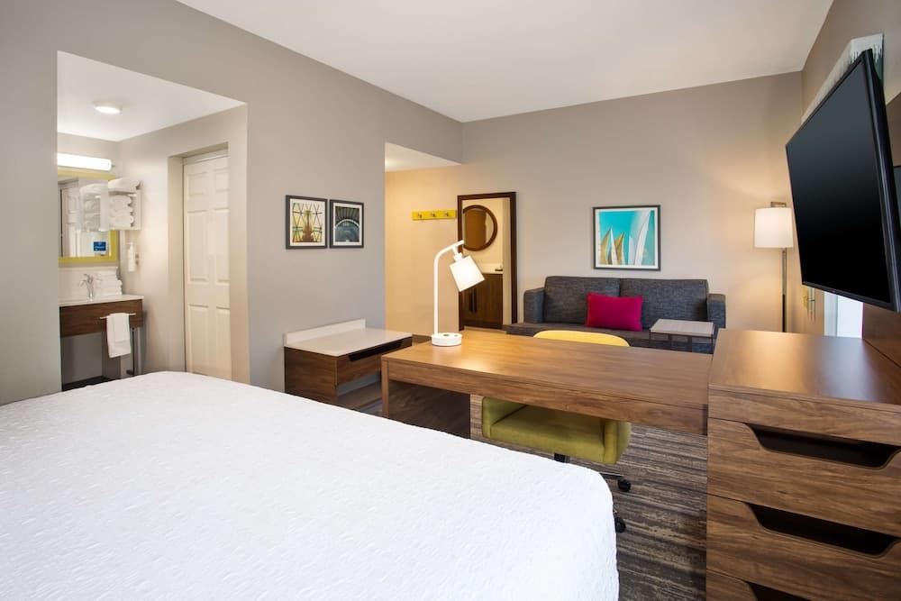 Hampton Inn & Suites Lady Lake/The Villages gallery photo in The Villages, FL — image 16