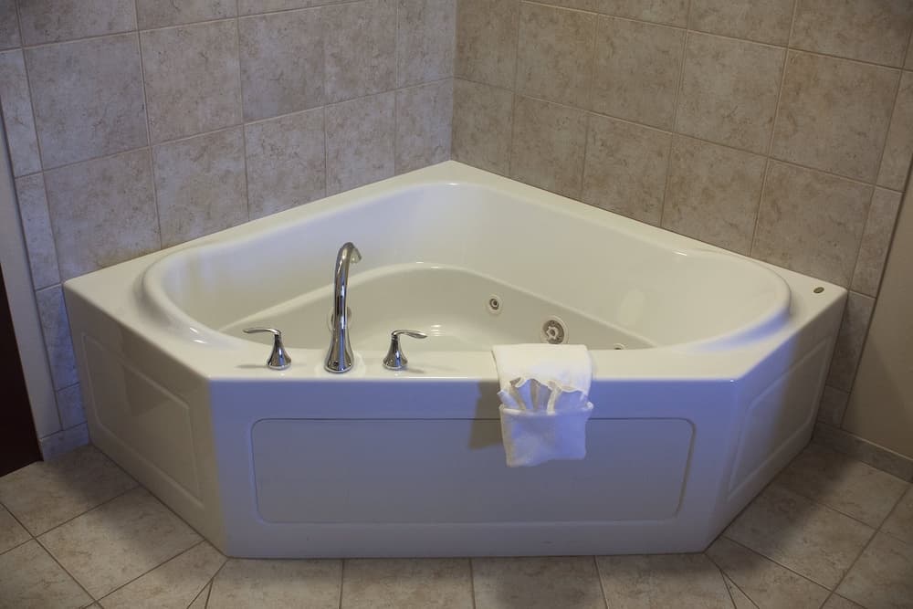 Holiday Inn Express & Suites Youngstown West - Austintown by IHG gallery photo in Austintown, OH — image 9