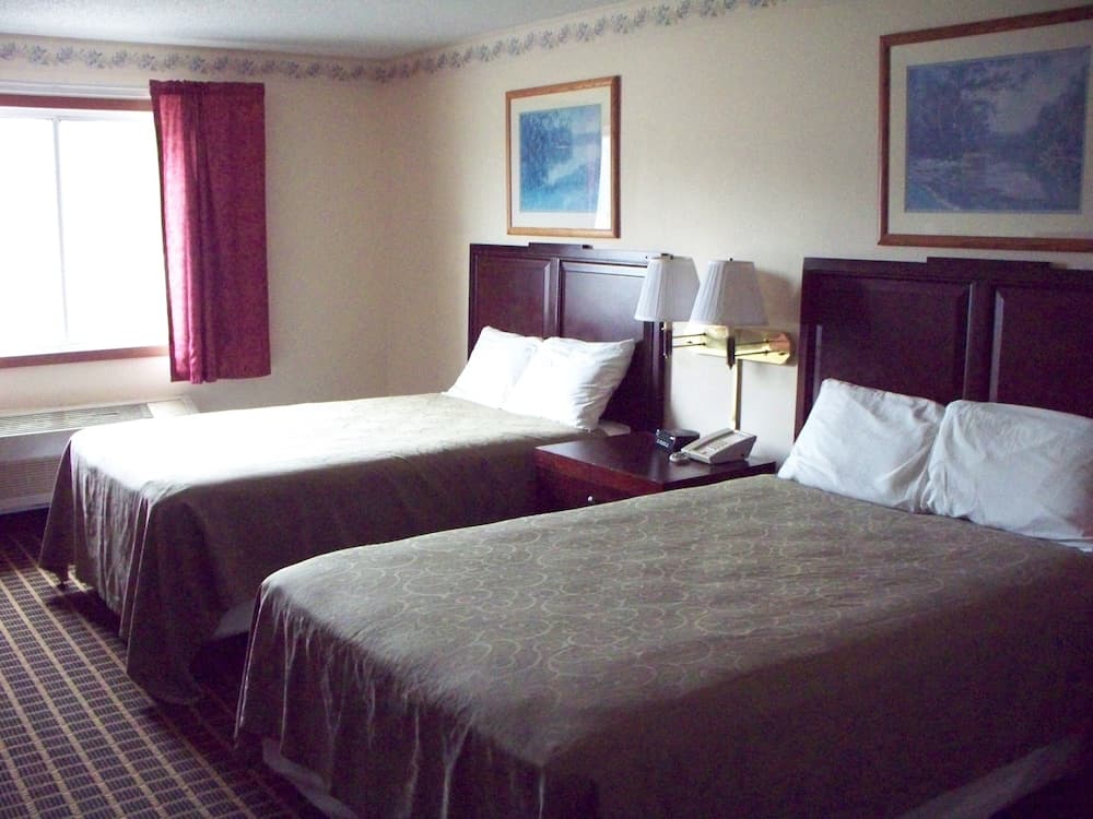 Country Inn Deerwood interior in Deerwood, MN — gallery photo 2