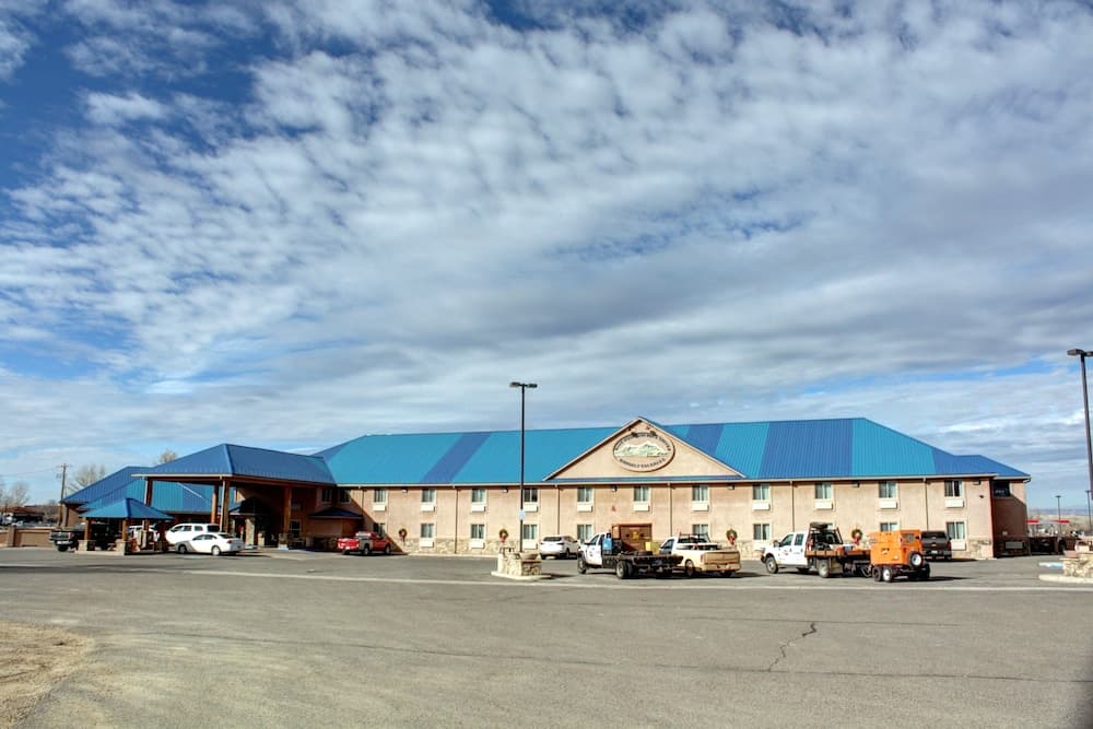 Blue Mountain Inn And Suites featured exterior or lobby in Rangely, CO — similar hotel
