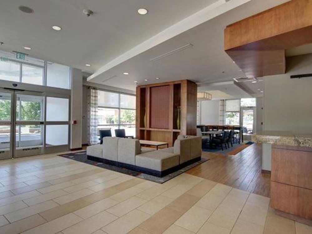 HYATT house Chicago/Naperville/Warrenville interior in Warrenville, IL — gallery photo 2