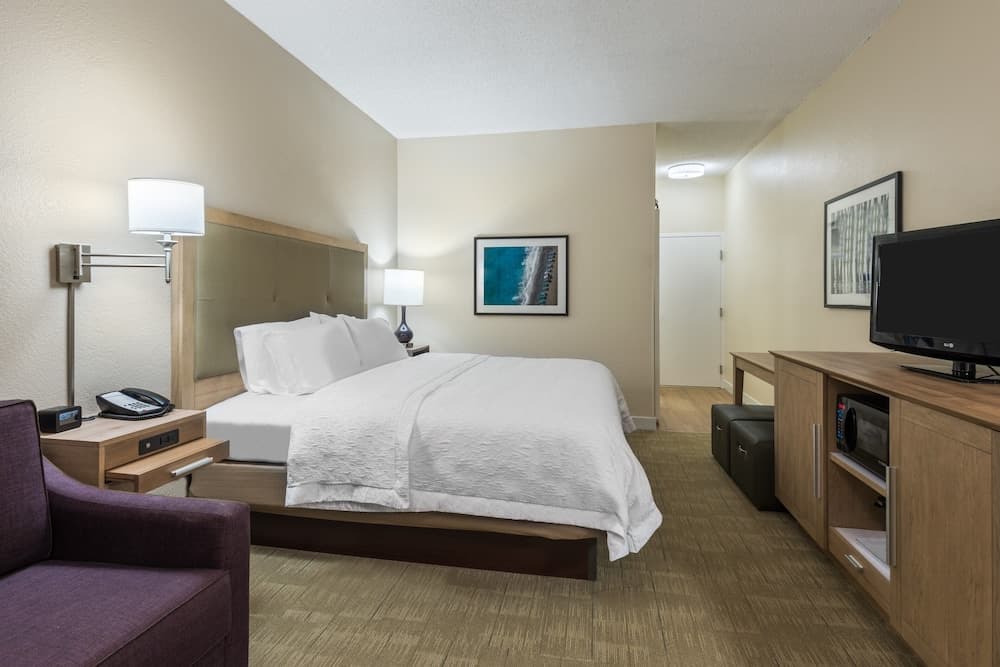 Hampton Inn Bonita Springs/Naples-North gallery photo in Bonita Springs, FL — image 36