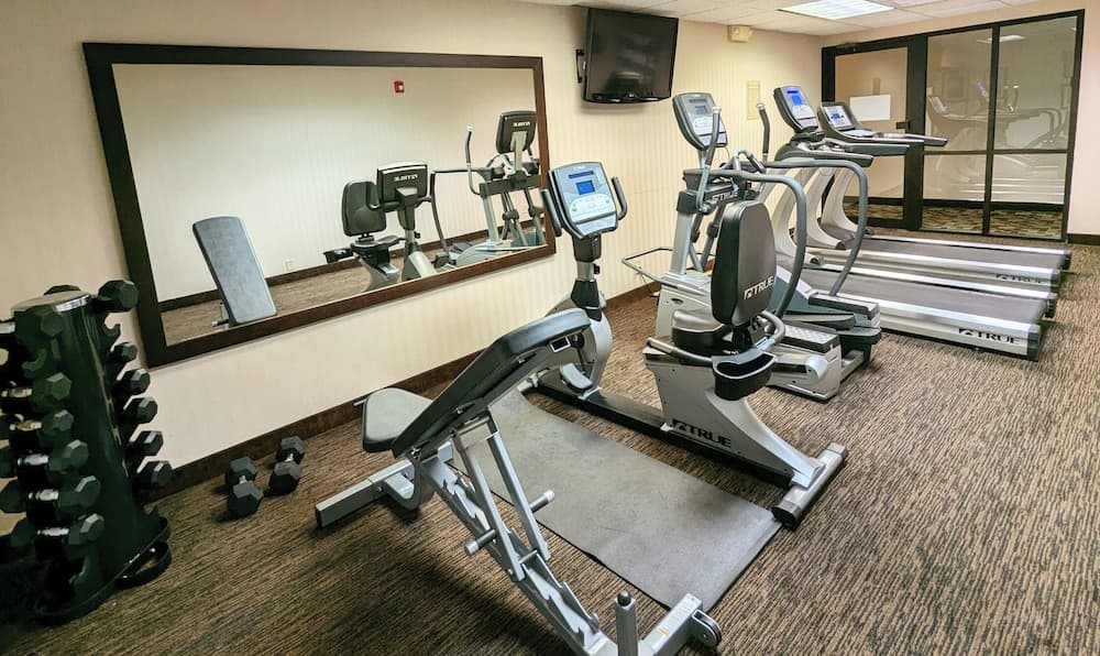 Hotel Lotus Kansas City Stadium gallery photo in Kansas City, MO — image 19