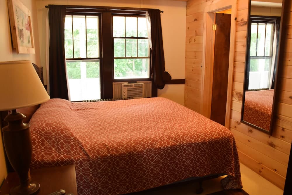 The Baseball Hotel gallery photo in Richfield Springs, NY — image 153