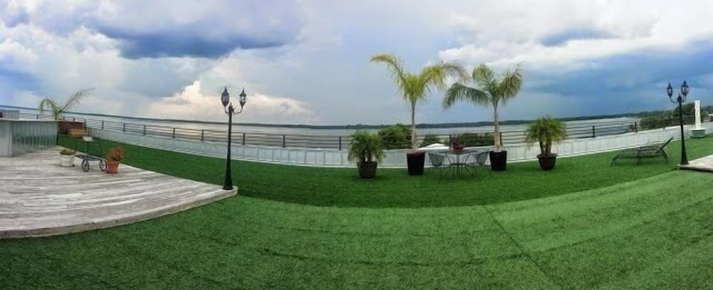 The Citrus on the Lake gallery photo in Tavares, FL — image 10