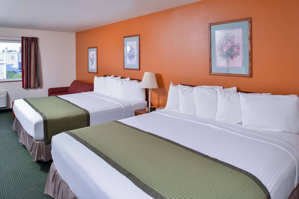 Travelodge Suites by Wyndham Newberg gallery photo in Newberg, OR — image 70