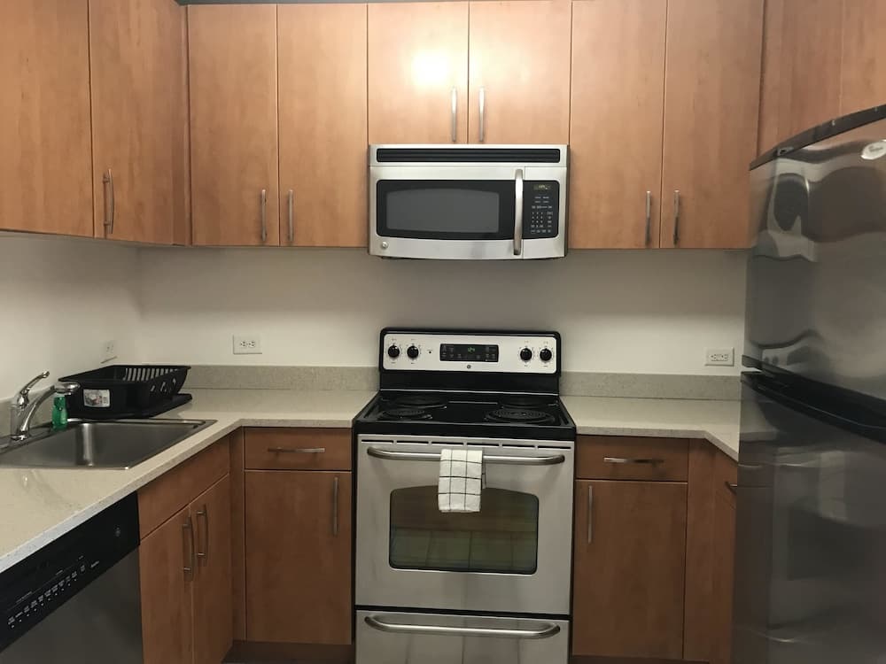 Downtown Luxury Suites gallery photo in Jersey City, NJ — image 5
