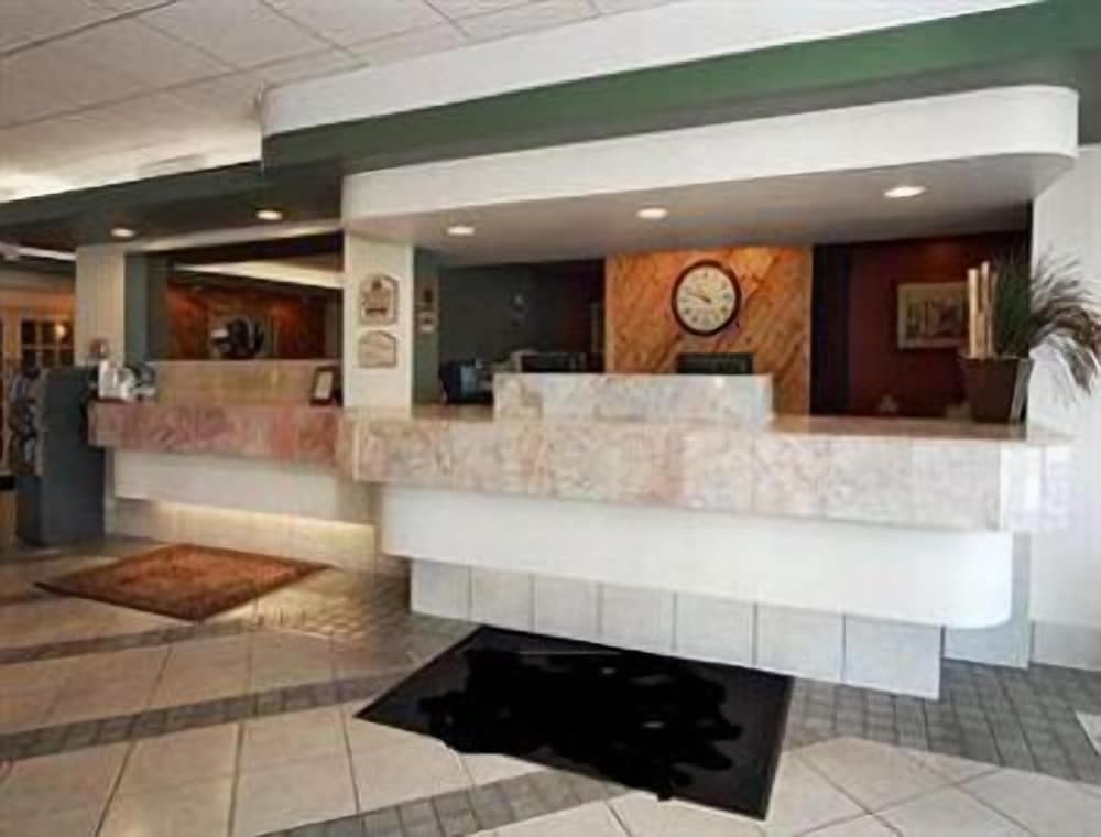 Days Inn by Wyndham Albion property views in Albion, MI — gallery photo 3