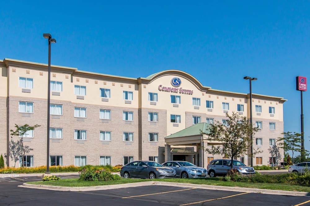 Comfort Suites Wixom - Novi featured exterior or lobby in Wixom, MI — similar hotel