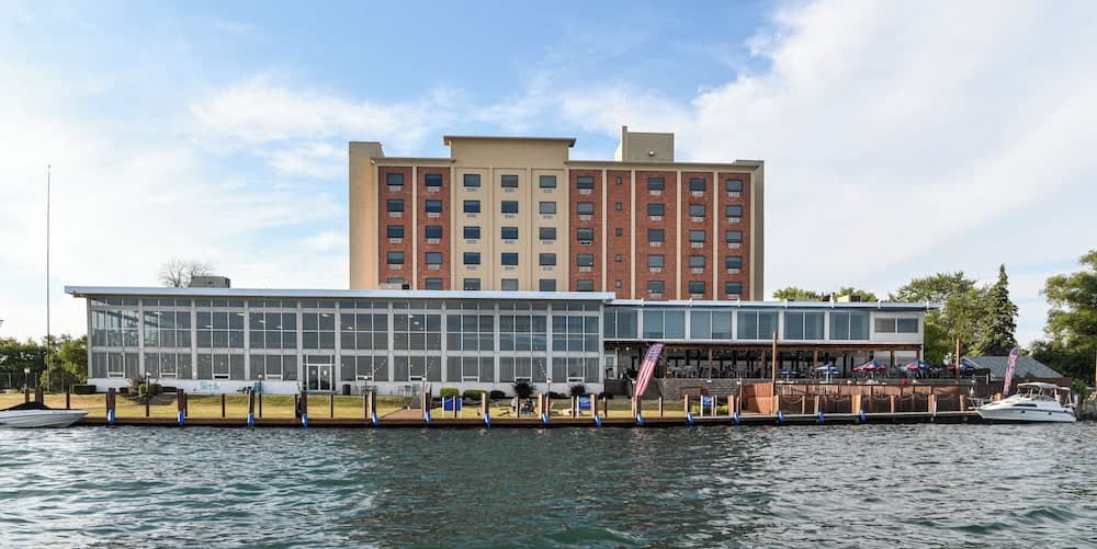 Crowne Plaza Niagara Falls NY Riverside by IHG featured exterior or lobby in Niagara Falls, NY — similar hotel