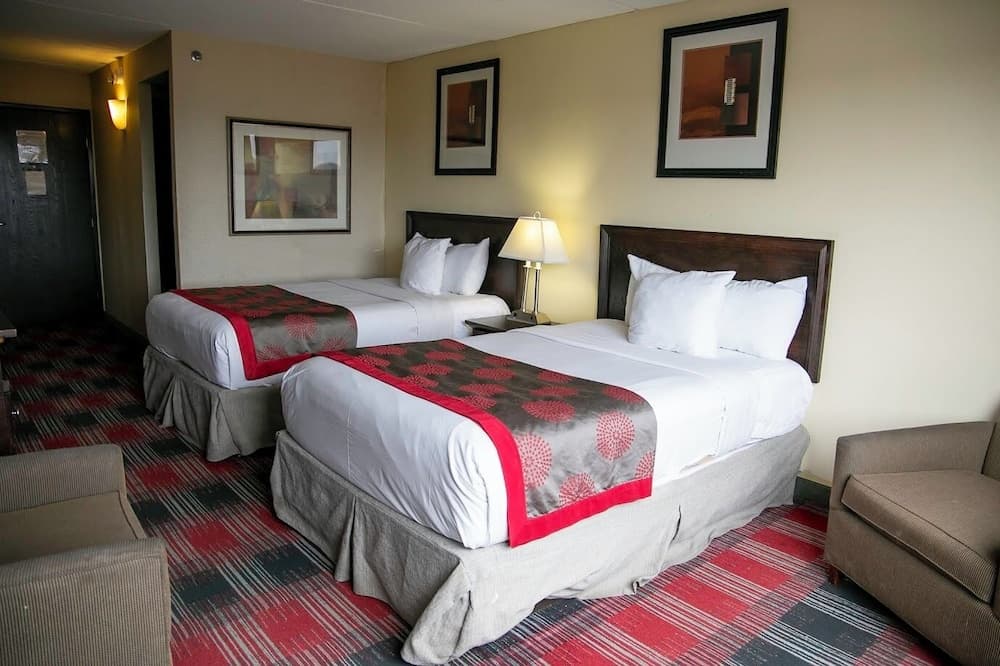 Albany Plaza Hotel interior in Albany, NY — gallery photo 2