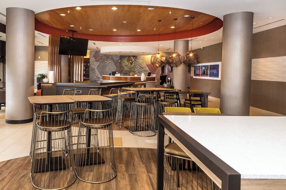 SpringHill Suites Houston Baytown gallery photo in Baytown, TX — image 28