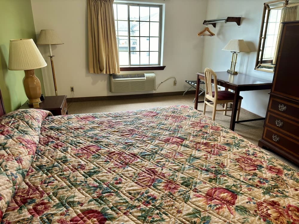 Passport Inn property views in Paradise — gallery photo 3
