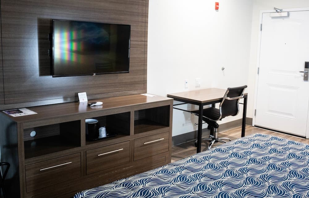 Palace Inn property views in El Paso, TX — gallery photo 3