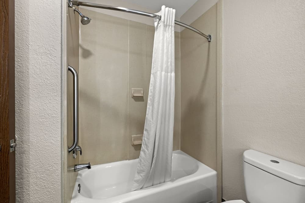 Clarion Pointe Lakeland I-4 gallery photo in Lakeland, FL — image 53