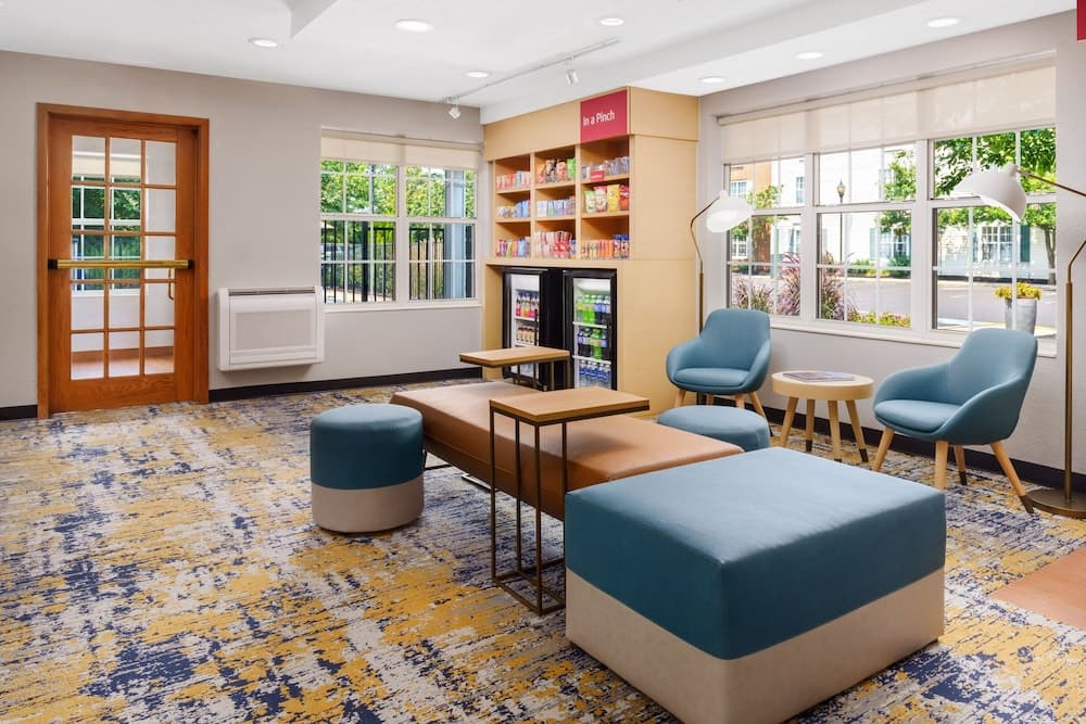 Towneplace Suites by Marriott Horsham property views in Horsham, PA — gallery photo 3