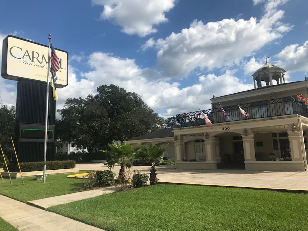 Carmel Inn & Suites gallery photo in Thibodaux, LA — image 28
