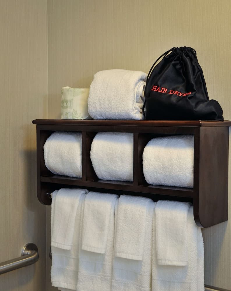 Hampton Inn & Suites Gulfport I-10 gallery photo in Gulfport, MS — image 24