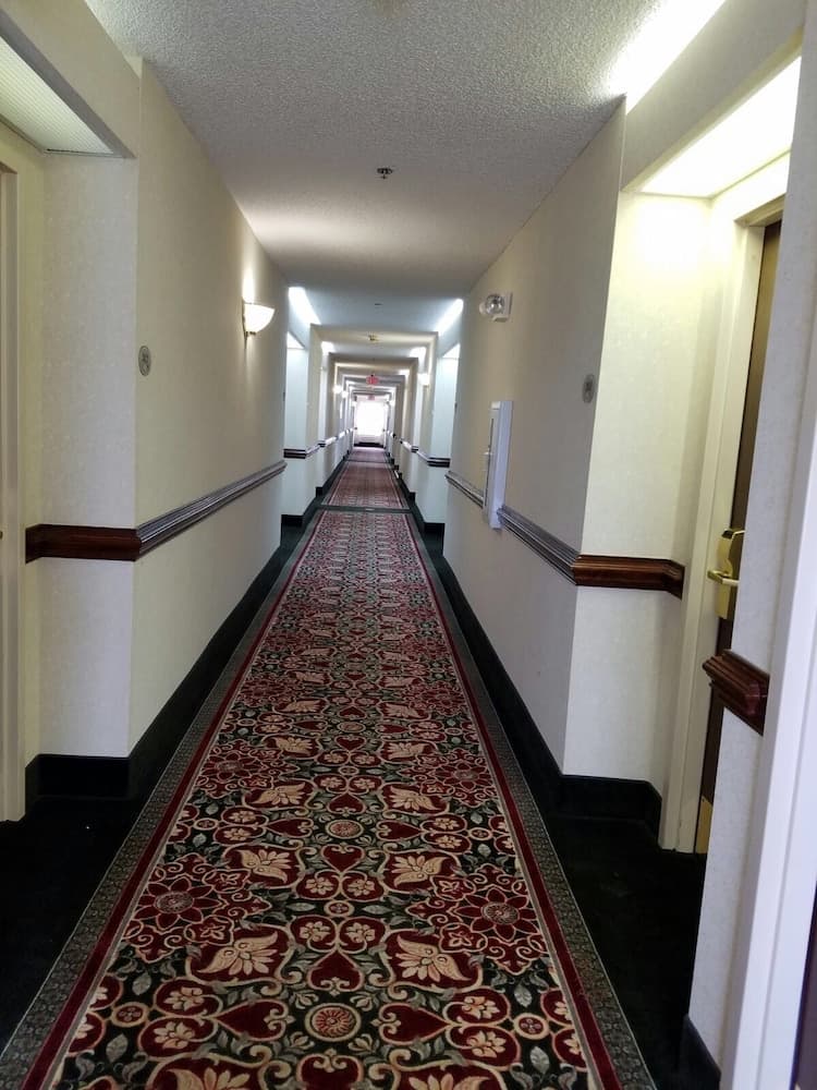 American Inn & Suites - High Point NC gallery photo in High Point, NC — image 4